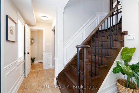 Photo 7 at 18 Canal Street, Keswick South, Georgina