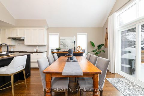 Photo 16 at 18 Canal Street, Keswick South, Georgina