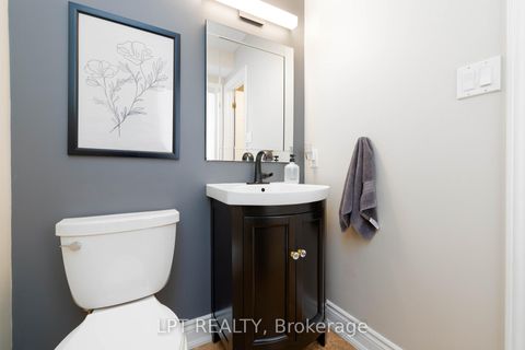 Photo 22 at 18 Canal Street, Keswick South, Georgina