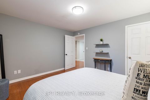 Photo 36 at 18 Canal Street, Keswick South, Georgina