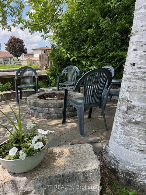 Photo 44 at 18 Canal Street, Keswick South, Georgina