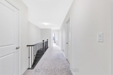 Photo 28 at 122 Turnberry Lane, Painswick South, Barrie