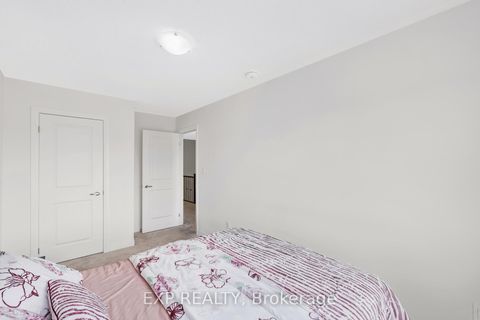 Photo 30 at 122 Turnberry Lane, Painswick South, Barrie