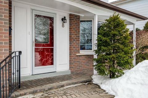 Photo 1 at 8 Parkington Crescent, Woburn, Toronto