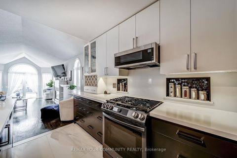 Photo 9 at 53 Highcastle Avenue, Keswick North, Georgina