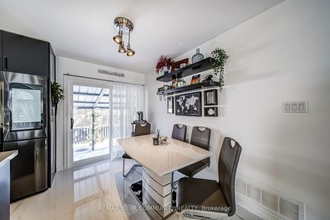 Photo 12 at 53 Highcastle Avenue, Keswick North, Georgina