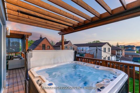 Photo 15 at 372 Silverthorn Avenue, Eglinton West, Toronto