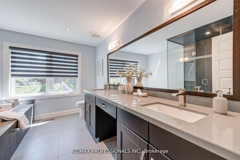 Photo 28 at 372 Silverthorn Avenue, Eglinton West, Toronto