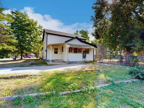 Photo 2 at 15 Main Street, Pefferlaw, Georgina