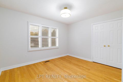 Photo 28 at 35 Dennis Drive, King City, King