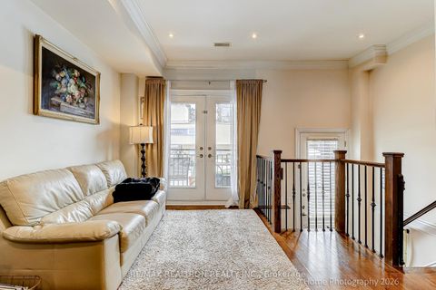 Photo 1 at 7 Stadacona Drive, Lawrence, Toronto