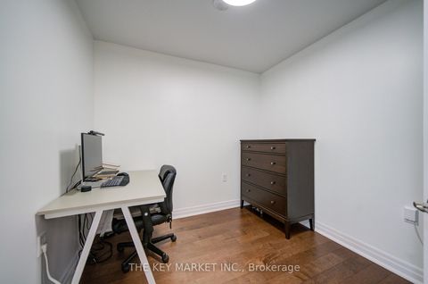 Photo 13 at 2007 - 21 Hillcrest Avenue, Willowdale East, Toronto