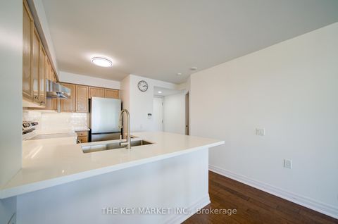 Photo 15 at 2007 - 21 Hillcrest Avenue, Willowdale East, Toronto