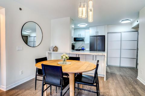 Photo 11 at 630 - 35 Saranac Boulevard, Lawrence, Toronto