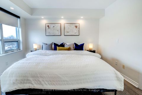 Photo 18 at 630 - 35 Saranac Boulevard, Lawrence, Toronto