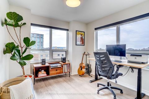 Photo 23 at 630 - 35 Saranac Boulevard, Lawrence, Toronto