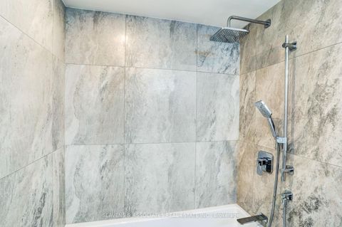 Photo 29 at 630 - 35 Saranac Boulevard, Lawrence, Toronto