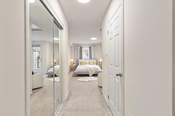 Photo 14 at 264 - 33 Glenstal Path, Windfields, Oshawa