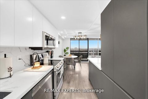 Photo 12 at 2115 - 11 Wincott Drive, The Westway, Toronto