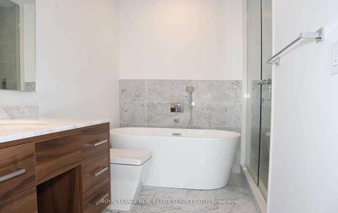 Photo 11 at 2910 - 488 University Avenue, Chinatown, Toronto