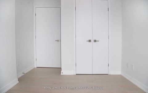 Photo 16 at 2910 - 488 University Avenue, Chinatown, Toronto