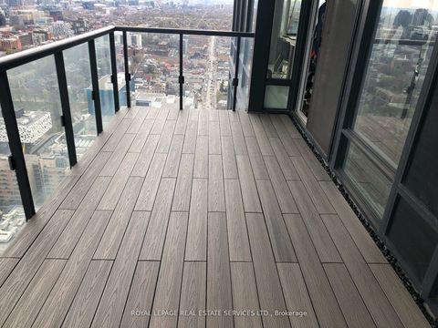 Photo 18 at 2910 - 488 University Avenue, Chinatown, Toronto