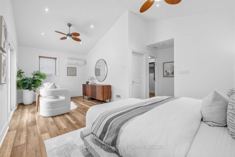 Photo 26 at 736 Glencairn Avenue, Lawrence, Toronto