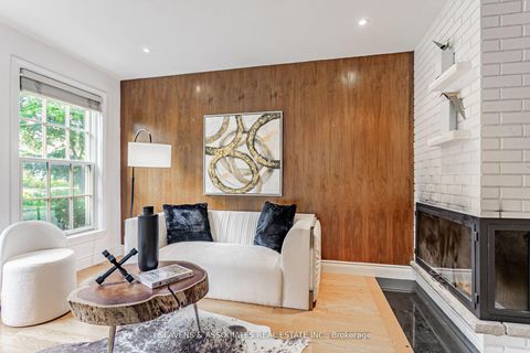 Photo 6 at 123 Lord Seaton Road, Windfields, Toronto