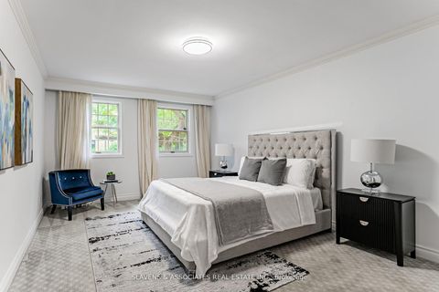 Photo 19 at 123 Lord Seaton Road, Windfields, Toronto