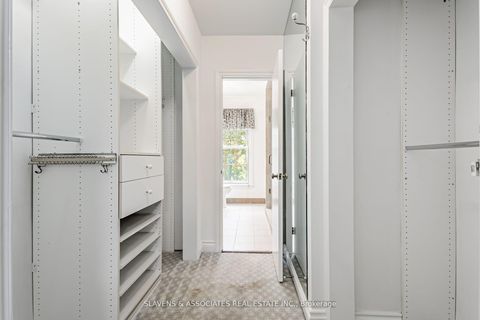 Photo 22 at 123 Lord Seaton Road, Windfields, Toronto