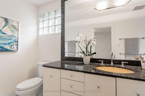 Photo 30 at 123 Lord Seaton Road, Windfields, Toronto