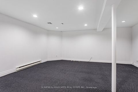 Photo 32 at 123 Lord Seaton Road, Windfields, Toronto