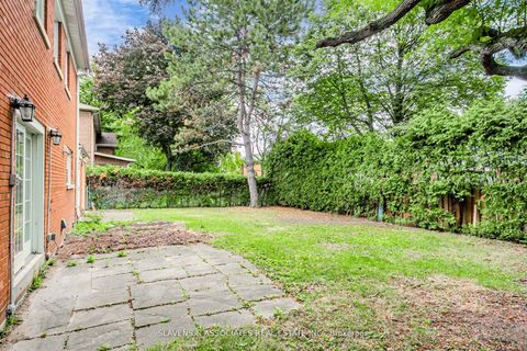 Photo 37 at 123 Lord Seaton Road, Windfields, Toronto