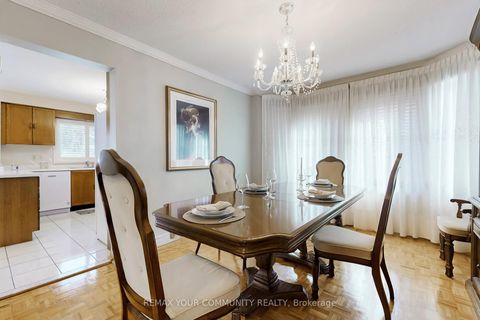 Photo 6 at 142 Waterside Crescent, Maple, Vaughan