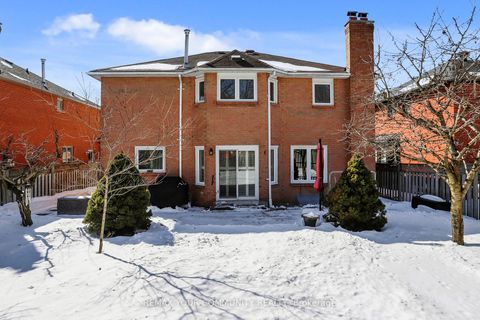 Photo 33 at 142 Waterside Crescent, Maple, Vaughan