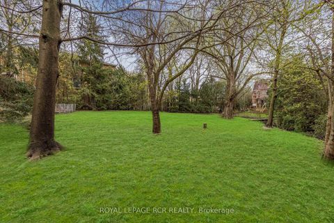 Photo 34 at 34 Garden Avenue, South Richvale, Richmond Hill