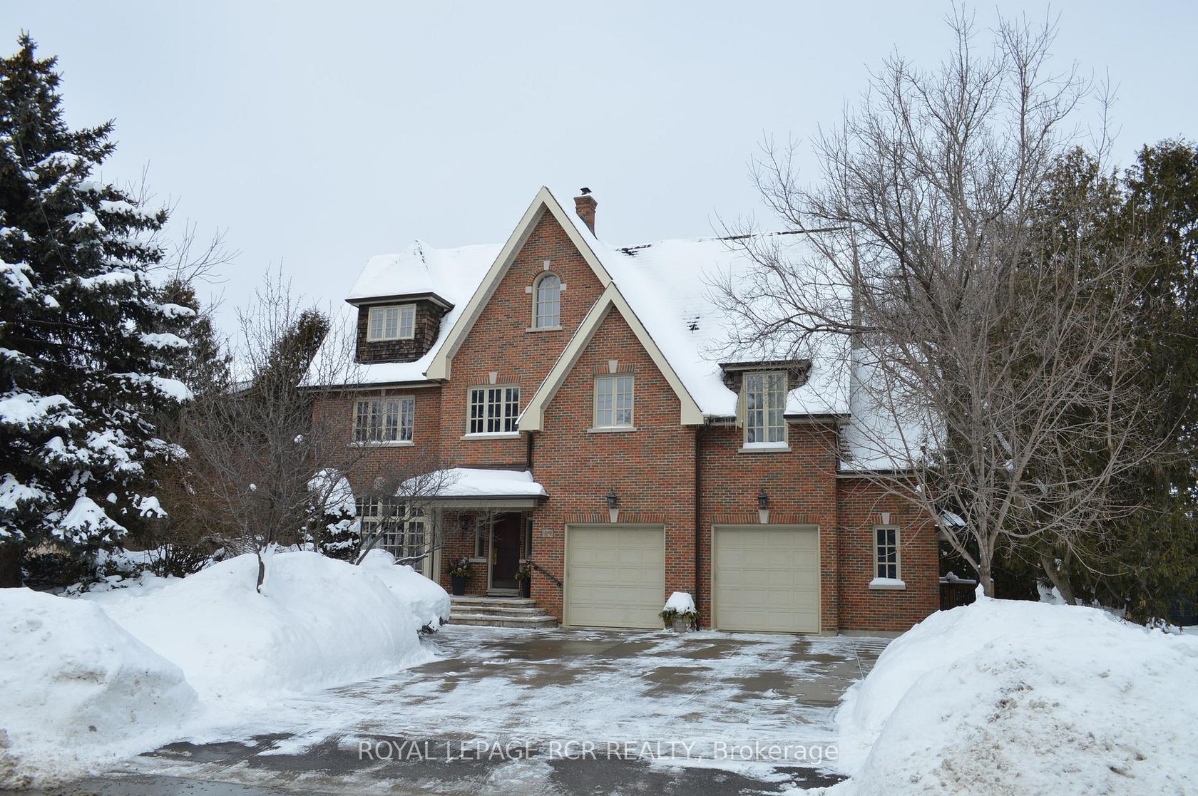 34 Garden Avenue, South Richvale, Richmond Hill photo number 2