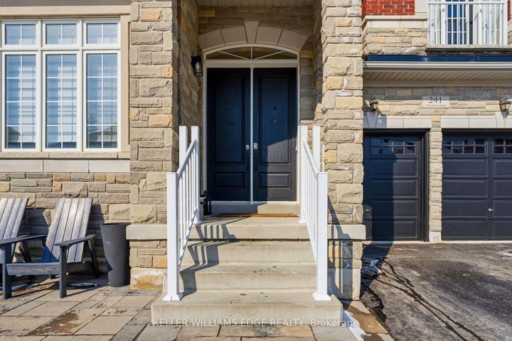 Photo 1 at 241 Humphrey Street, Waterdown, Hamilton