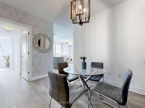 Photo 11 at 302A - 9088 Yonge Street, South Richvale, Richmond Hill