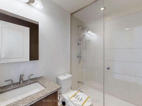 Photo 18 at 302A - 9088 Yonge Street, South Richvale, Richmond Hill