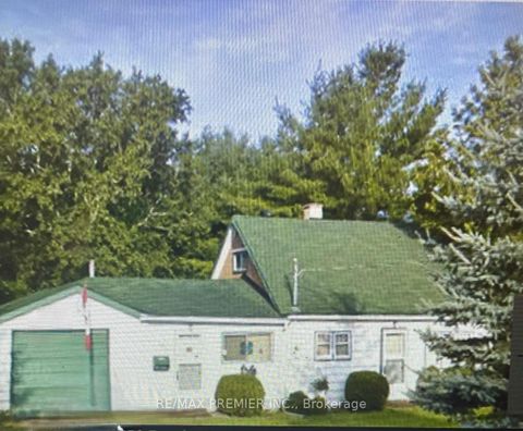 Photo 1 at 156 Patterson Road, Ardagh, Barrie