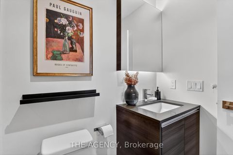 Photo 8 at 710 - 20 Minowan Miikan Lane, Little Portugal, Toronto