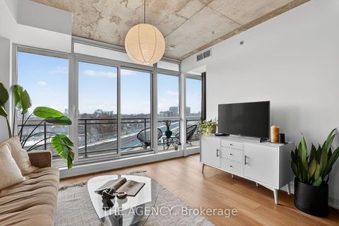 Photo 19 at 710 - 20 Minowan Miikan Lane, Little Portugal, Toronto