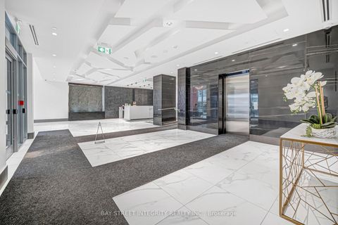 Photo 4 at 1014 - 50 Dunfield Avenue, Mount Pleasant West, Toronto