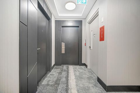 Photo 7 at 1014 - 50 Dunfield Avenue, Mount Pleasant West, Toronto