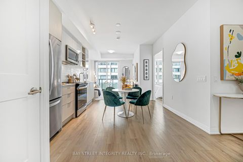 Photo 12 at 1014 - 50 Dunfield Avenue, Mount Pleasant West, Toronto