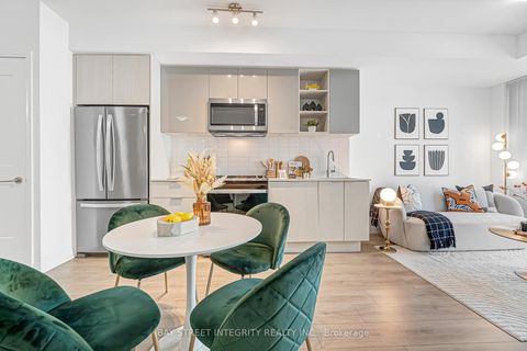 Photo 16 at 1014 - 50 Dunfield Avenue, Mount Pleasant West, Toronto