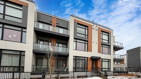 Photo 1 at 1403 - 15 David Eyer Road, Rural Richmond Hill, Richmond Hill