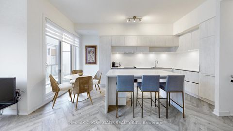 Photo 9 at 1403 - 15 David Eyer Road, Rural Richmond Hill, Richmond Hill