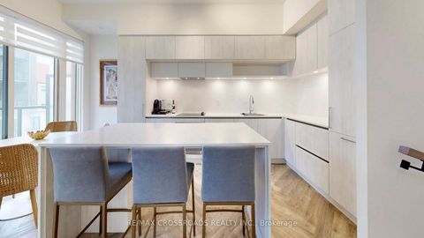 Photo 11 at 1403 - 15 David Eyer Road, Rural Richmond Hill, Richmond Hill